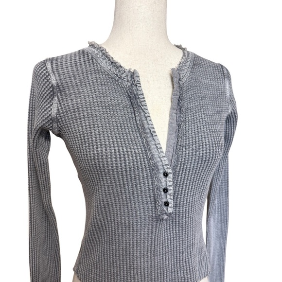 Free People FP One Colt Waffle Knit Thermal Long Sleeve Top Gray Size SP #1689 - Picture 3 of 7